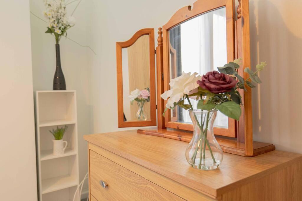 Beautiful 2 Bed In Central Birmingham: A Hidden Gem! מראה חיצוני תמונה